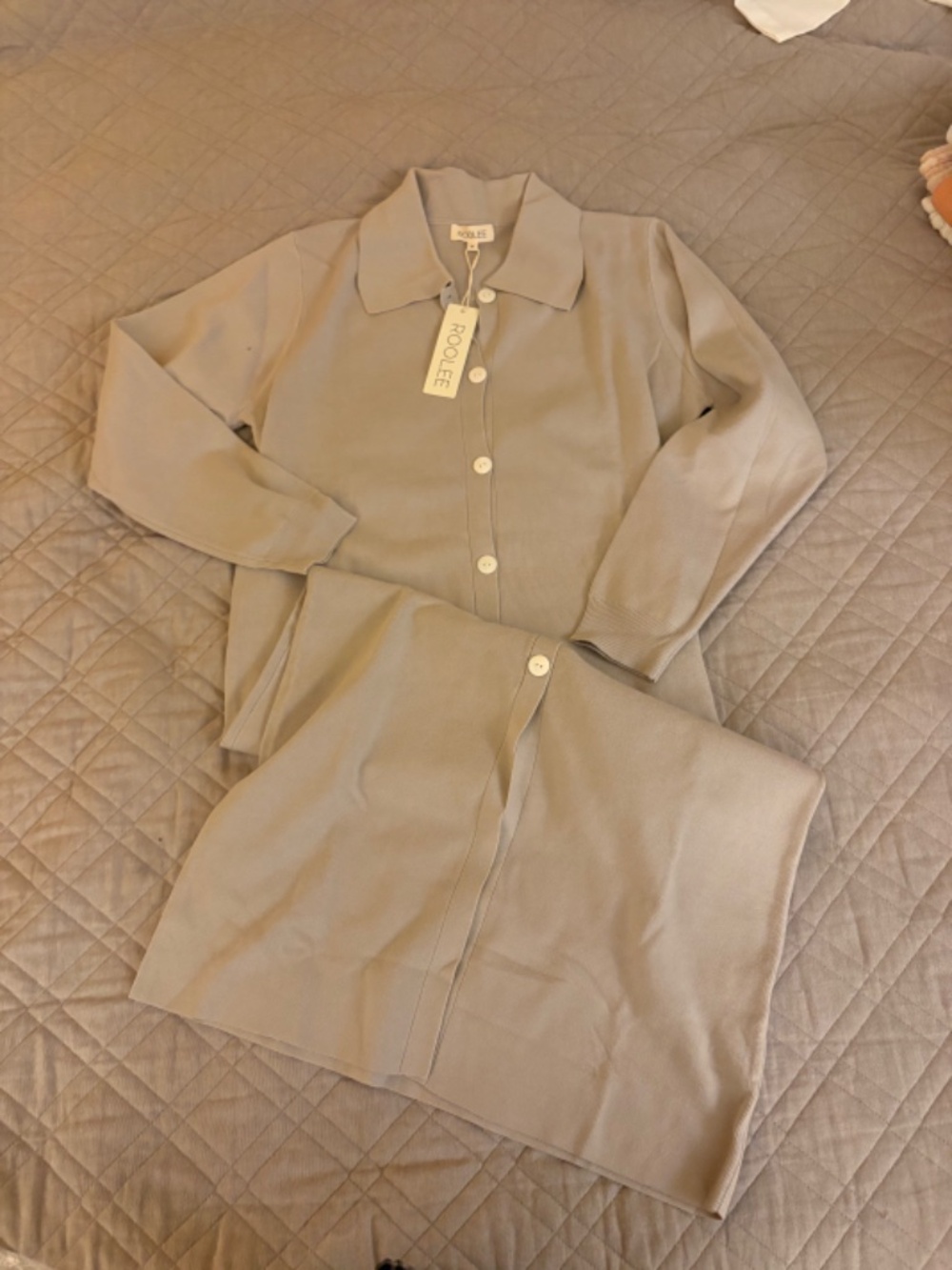 Cozy Roolee sweater dress Taupe button up - Picture 3 of 4